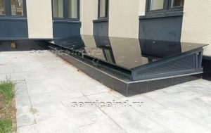 Приямок со стеклом комбинированный